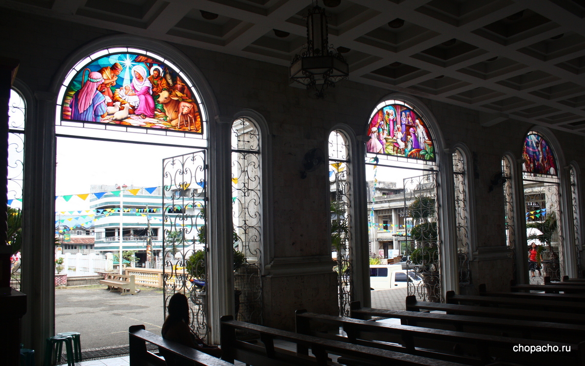 католическая церковь в Тагбиларане, Филиппины