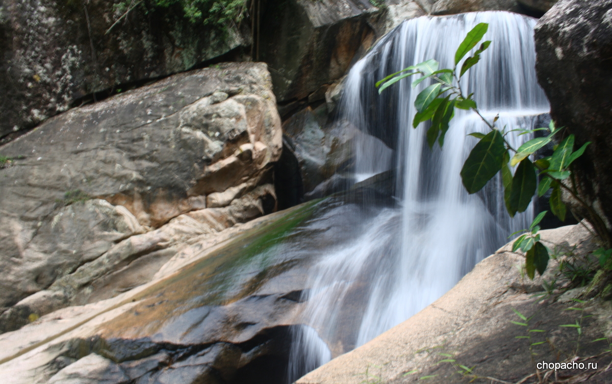 Водопад Бахо, Нячанг