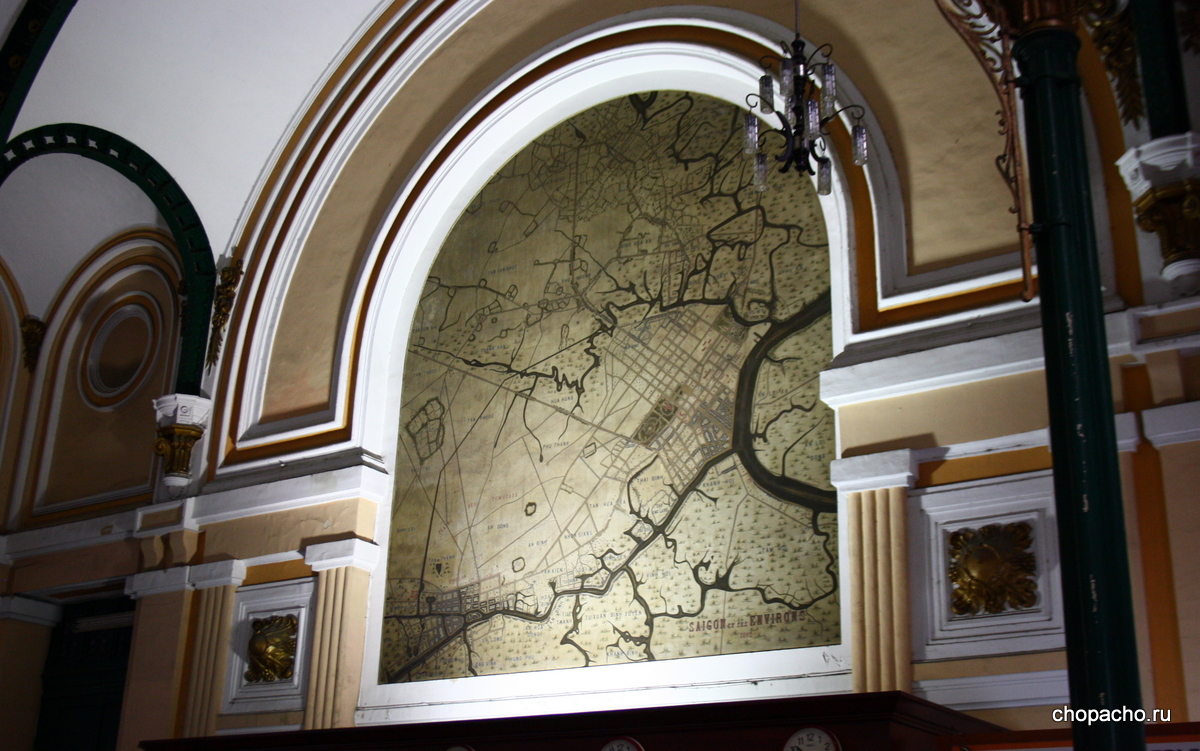 Карта на стене saigon central post office